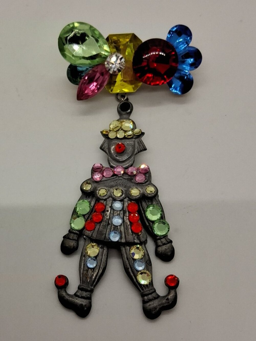 Vtg Rhinestone Clown Brooch w/Articulated Legs & Vibrant Color Jewels By Katrina